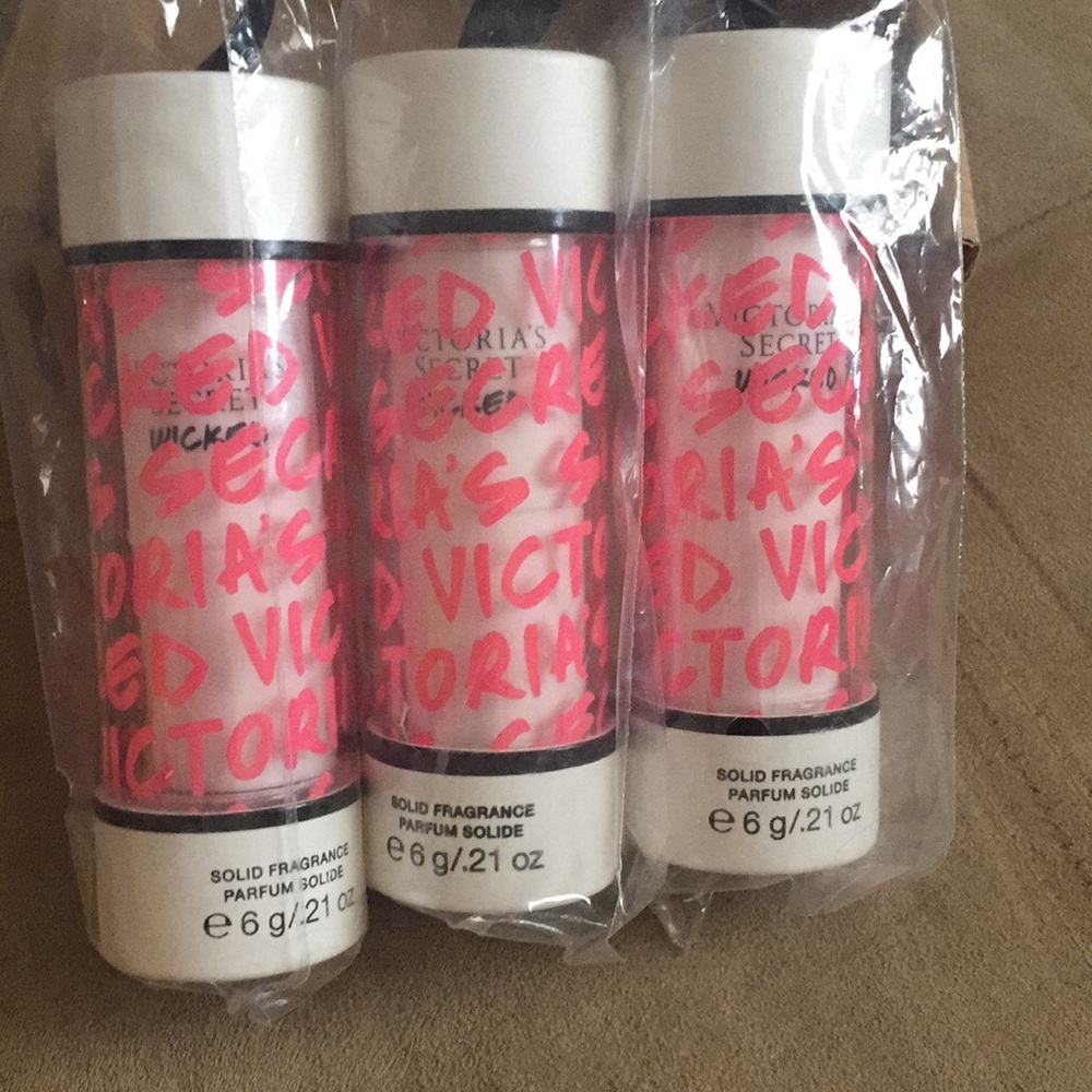 Victoria’s Secret Solid Fragrance-Wicked. (3)
